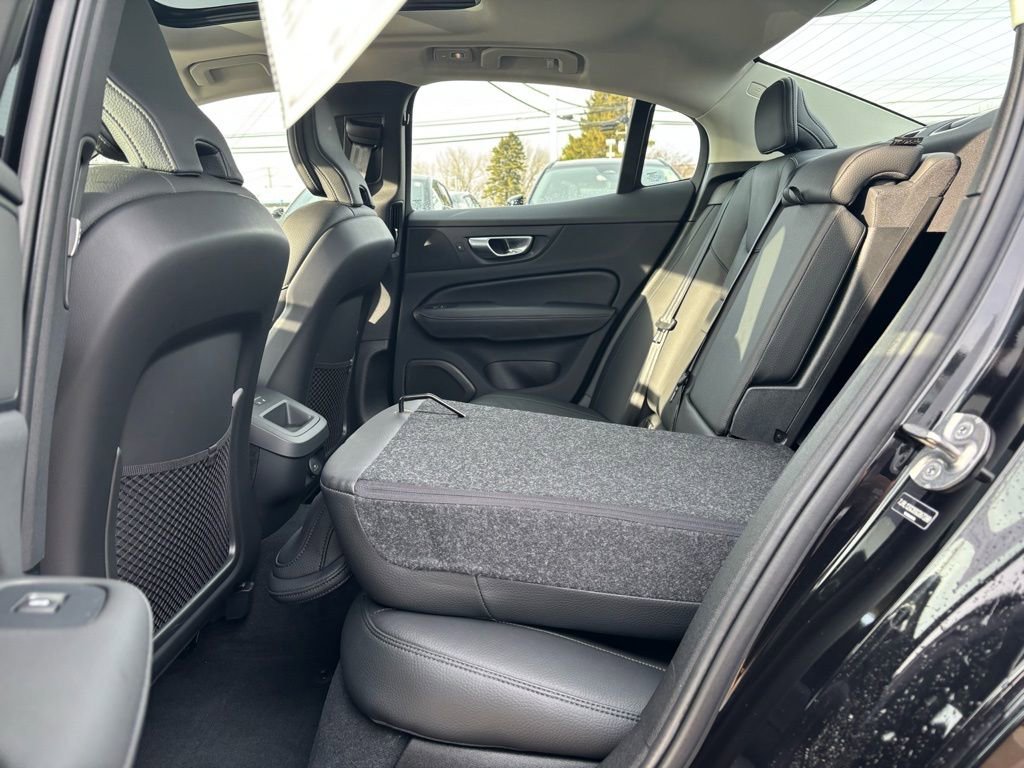 Certified 2025 Volvo S60 B5 Plus image 18