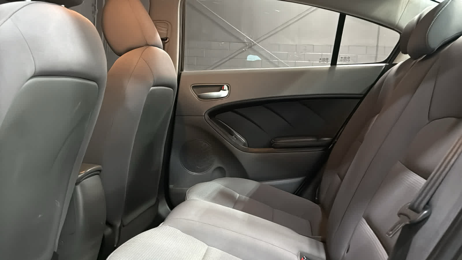 Used 2017 Kia Forte LX FWD image 22