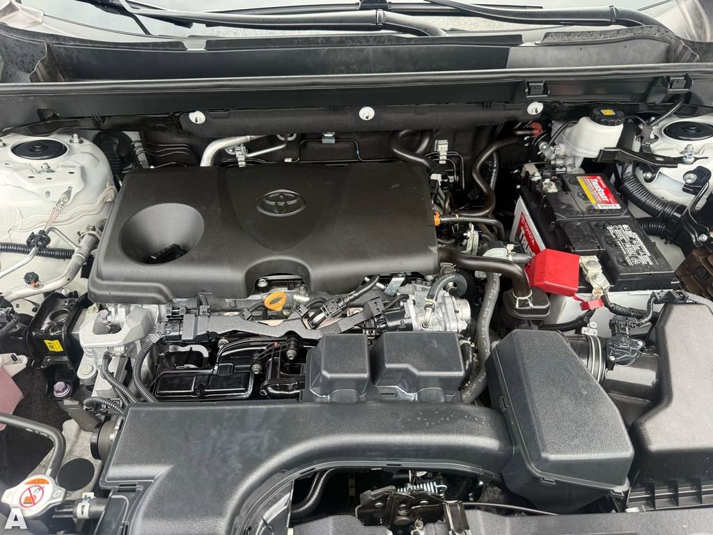 Used 2024 Toyota RAV4 LE image 30