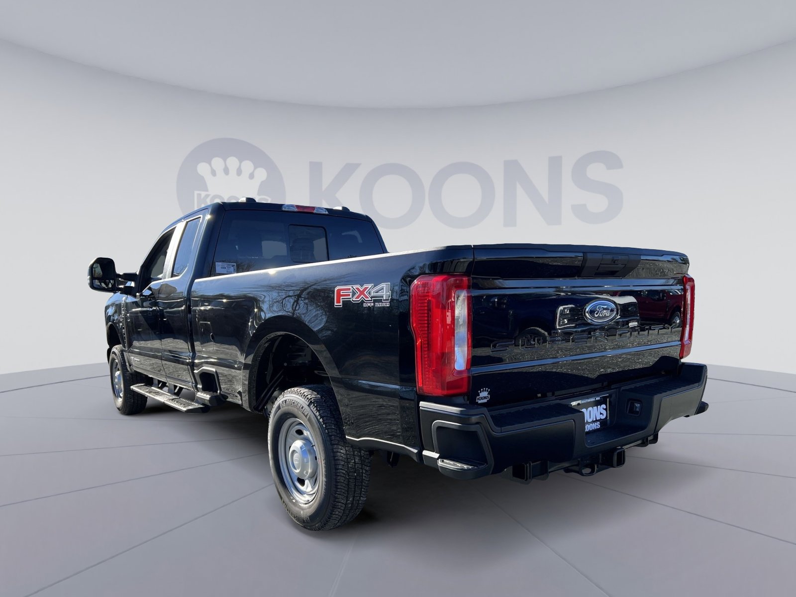New 2026 Ford F250 XL w/ FX4 Off-Road Package image 4