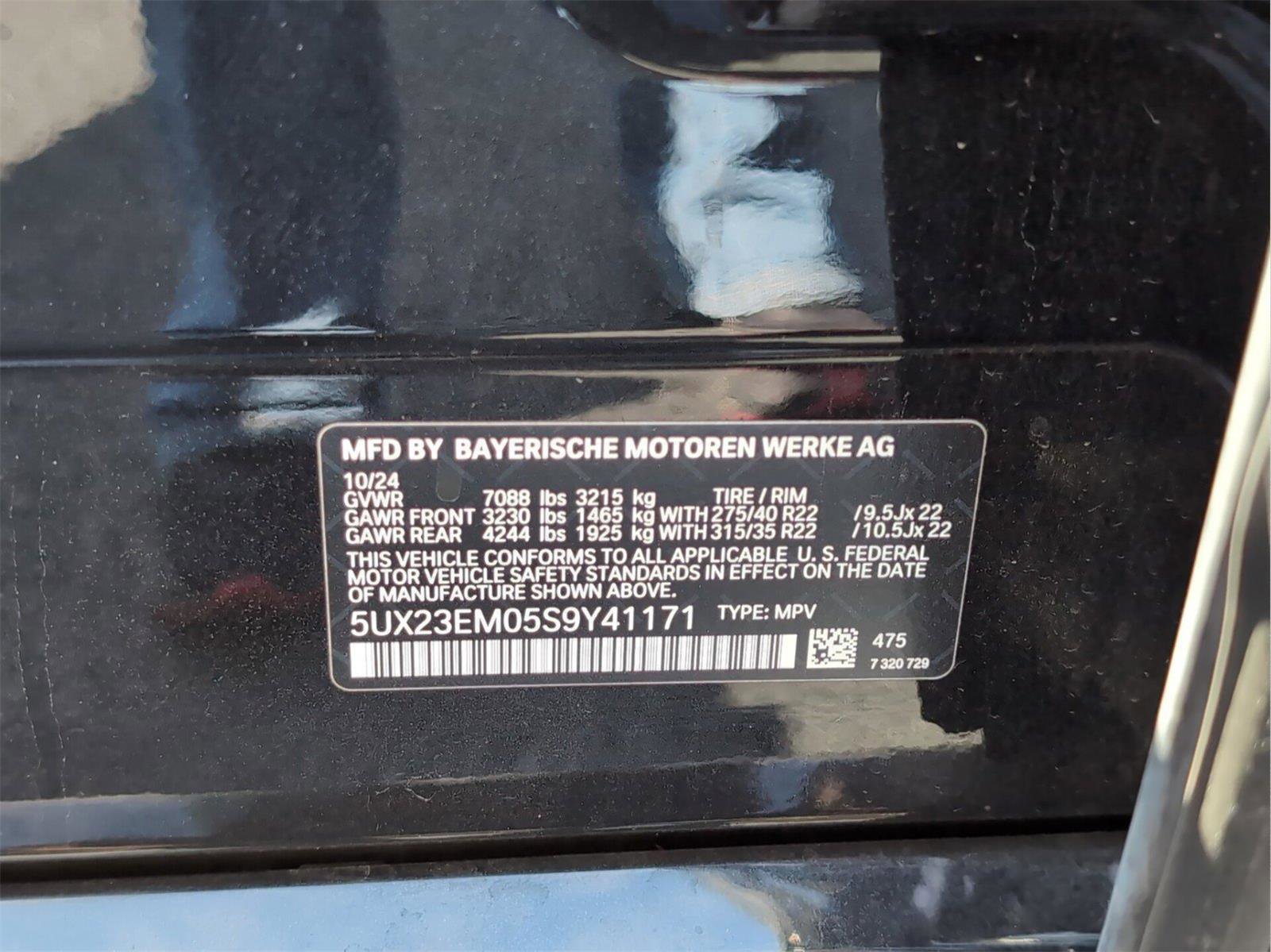 Used 2025 BMW X7 xDrive40i w/ Executive Package image 14