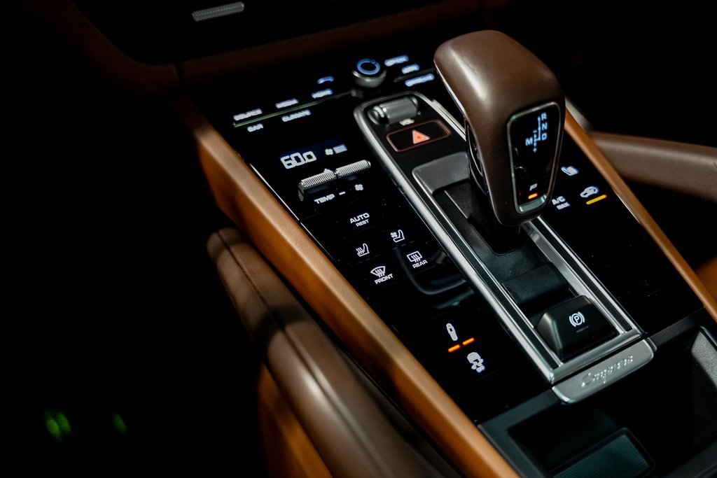 Used 2021 Porsche Cayenne Turbo image 51