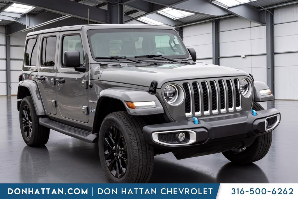 Used 2023 Jeep Wrangler Unlimited Sahara w/ Cold Weather Group AWD/4WD image 20