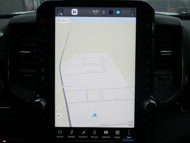 Used 2025 RAM 3500 Limited image 7