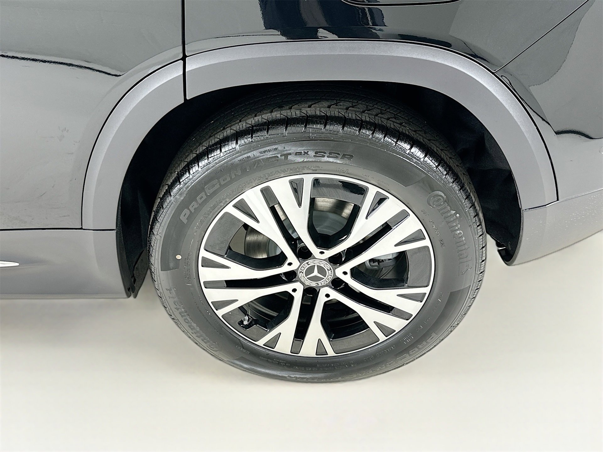 New 2026 Mercedes-Benz GLB 250 4MATIC image 33