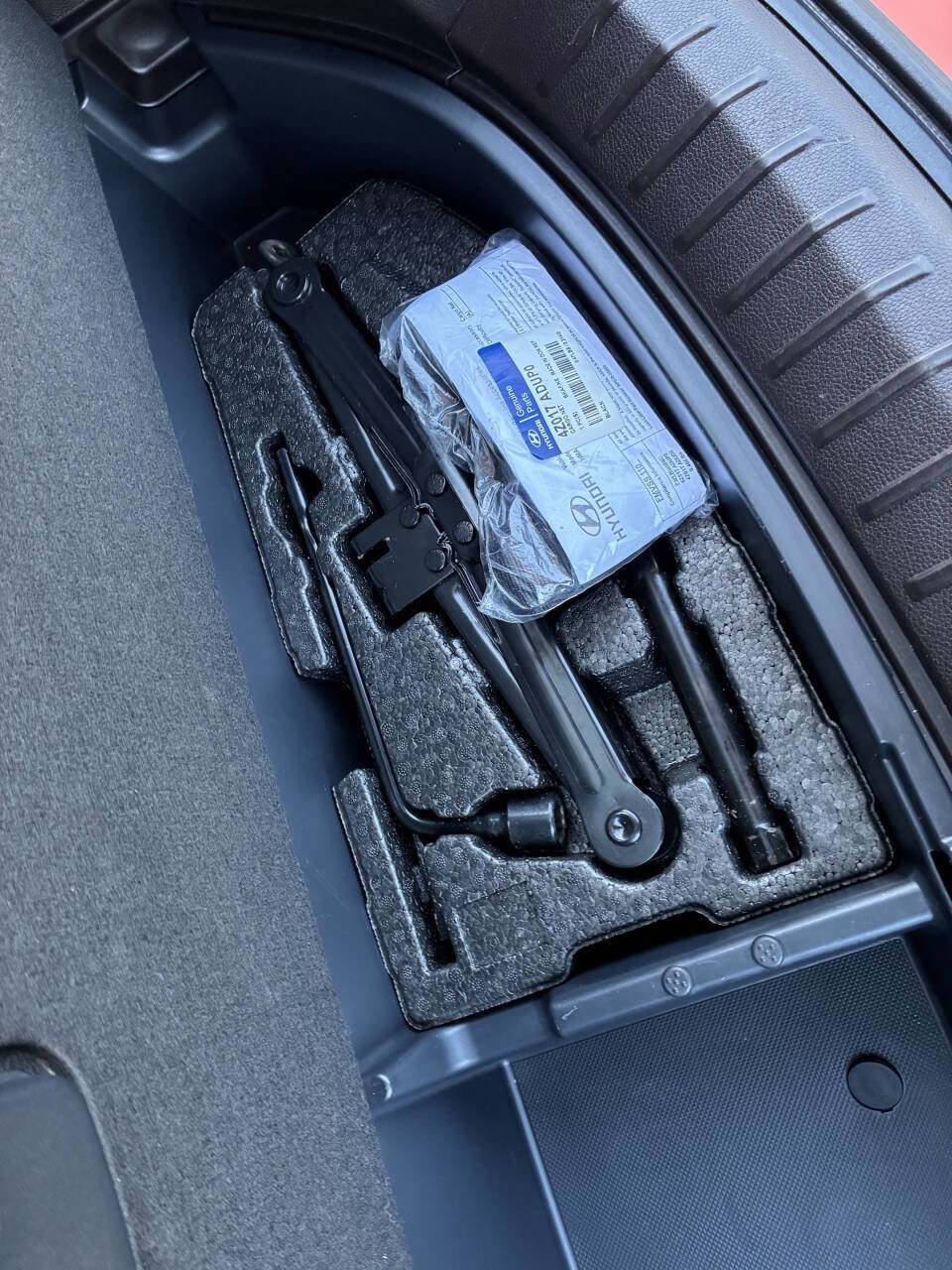 Used 2017 Hyundai Santa Fe Sport image 11