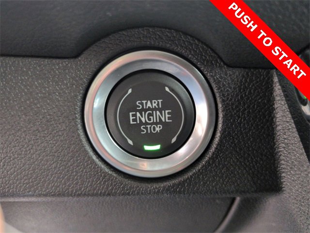Used 2024 Chevrolet Traverse RS image 17