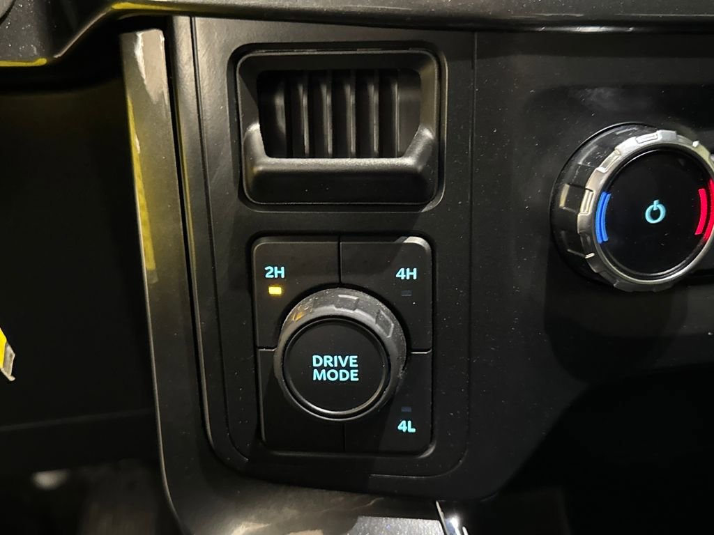 Used 2022 Ford F150 XLT w/ Equipment Group 301A Mid AWD/4WD image 27