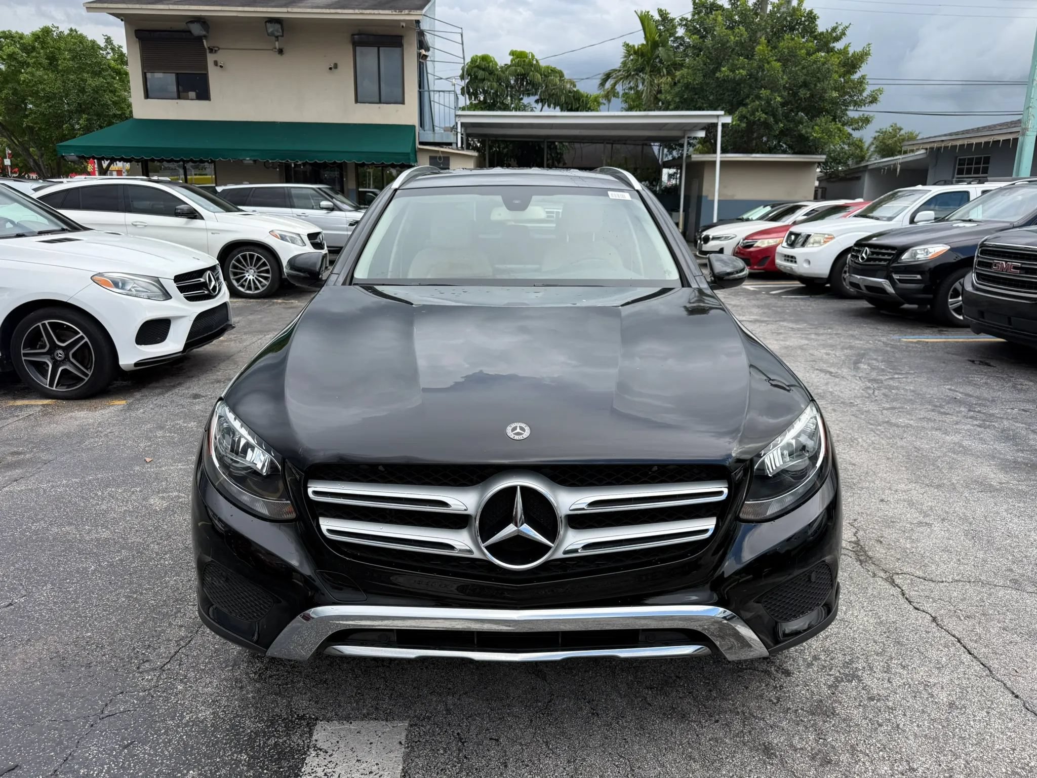 Used 2019 Mercedes-Benz GLC 300 image 8
