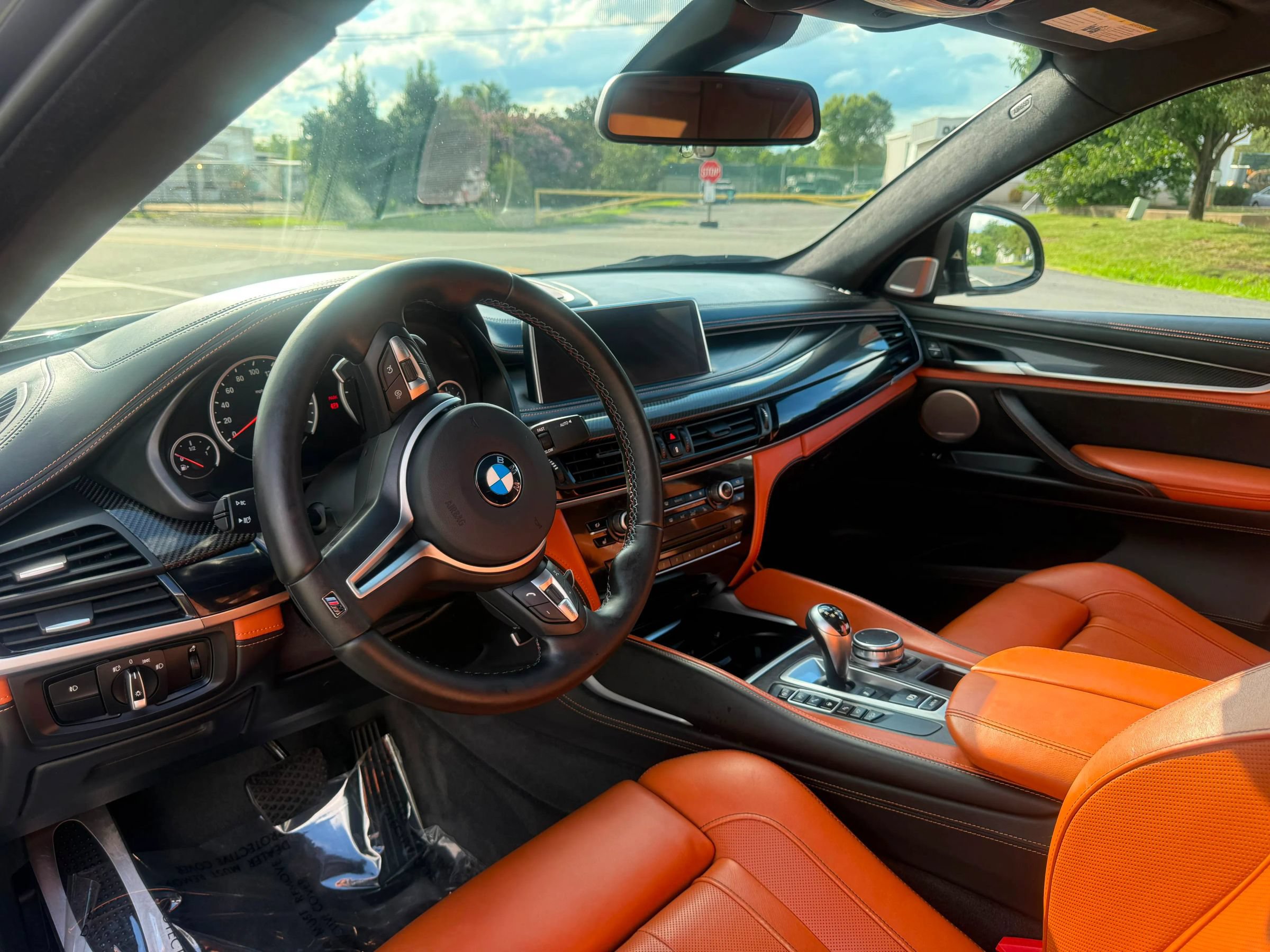 Used 2019 BMW X6 M w/ Executive Package AWD/4WD image 11