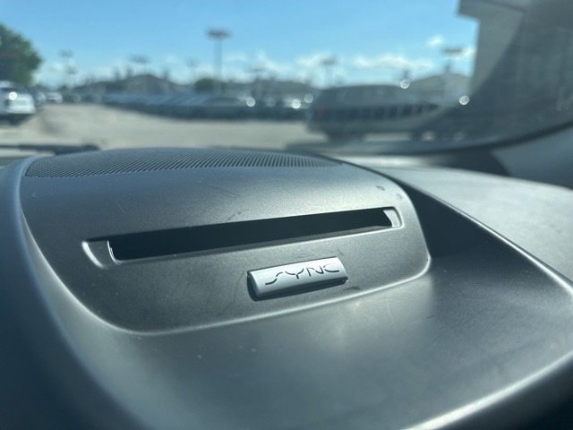 Used 2016 Ford Escape Titanium image 17