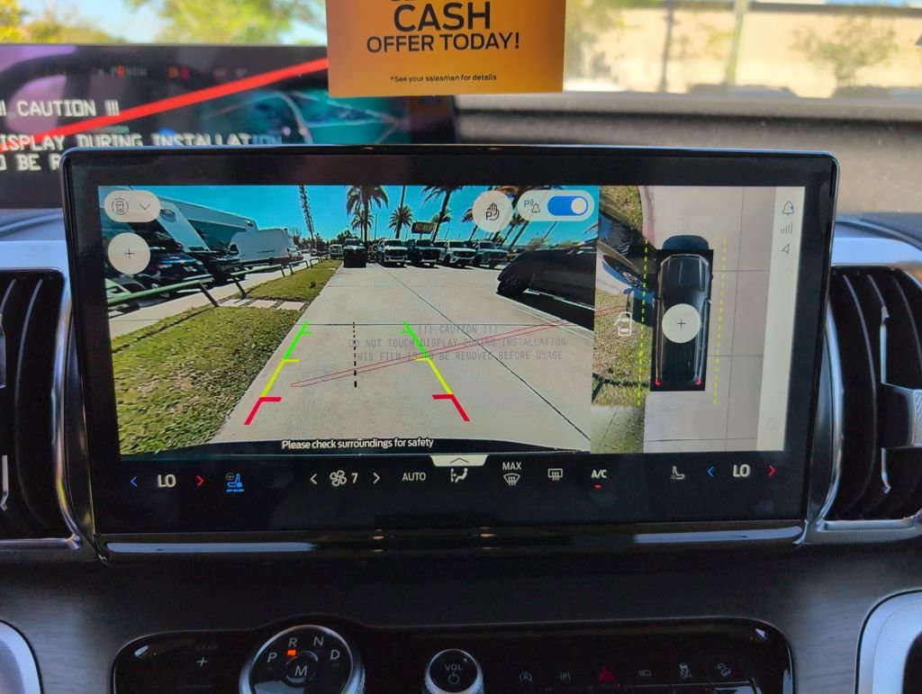 New 2026 Ford Expedition Platinum w/ Driver's Package image 24