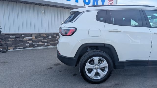 Used 2021 Jeep Compass Latitude w/ Convenience Group AWD/4WD image 20