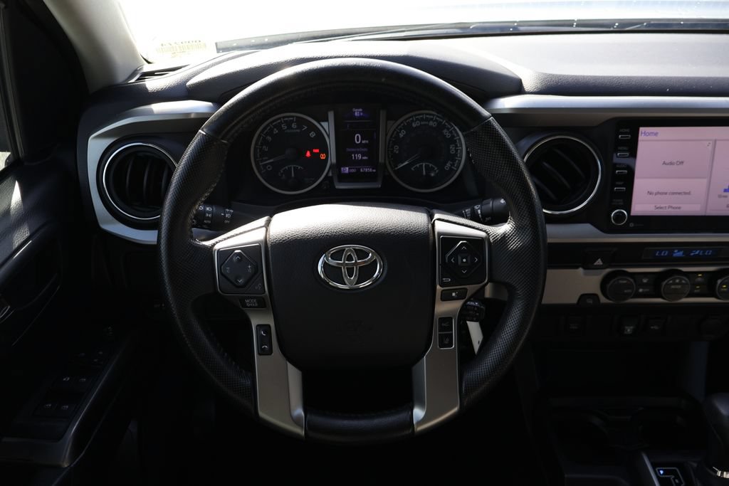 Used 2021 Toyota Tacoma SR5 RWD image 23