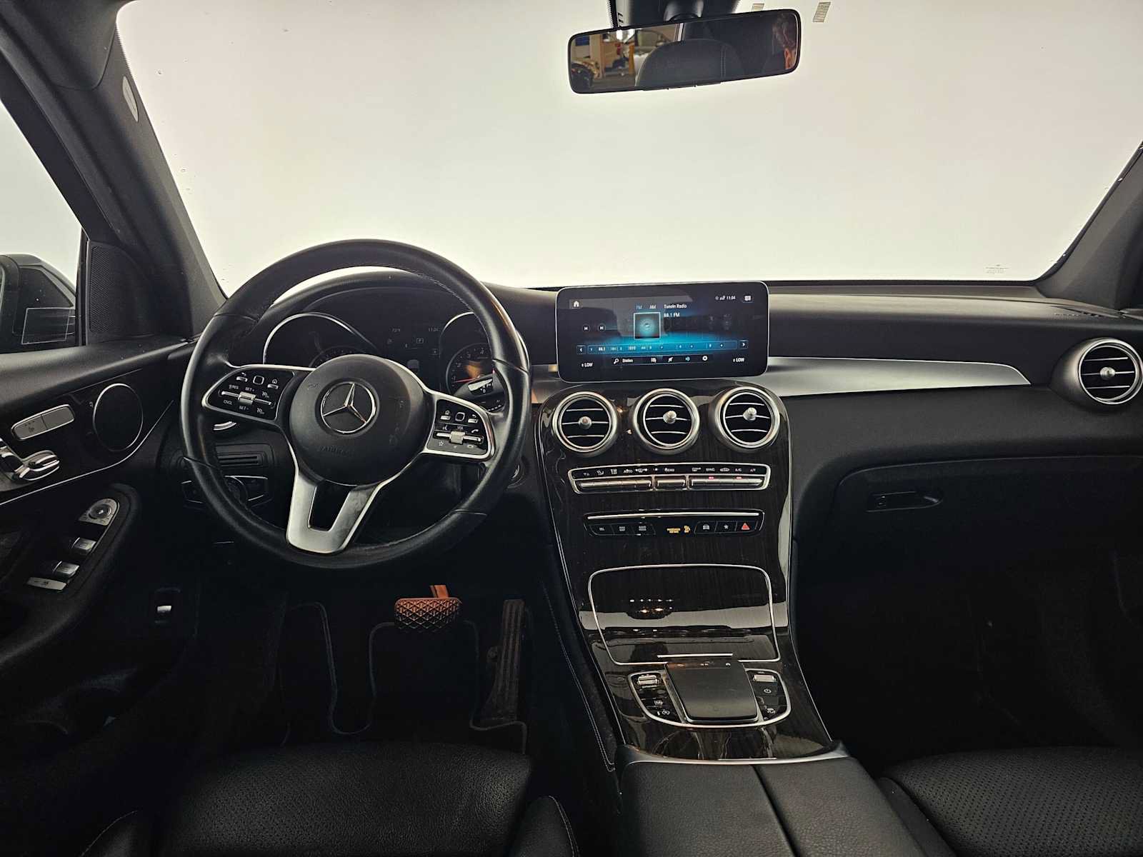 Used 2020 Mercedes-Benz GLC 300 4MATIC image 18