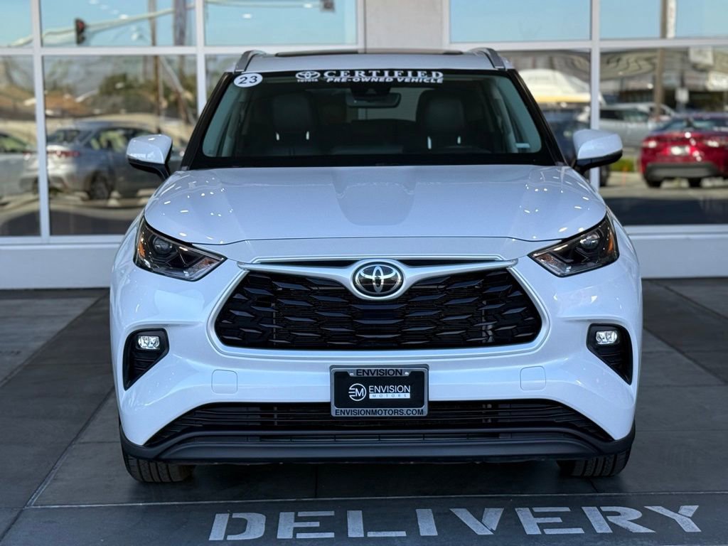 Certified 2023 Toyota Highlander XLE image 5