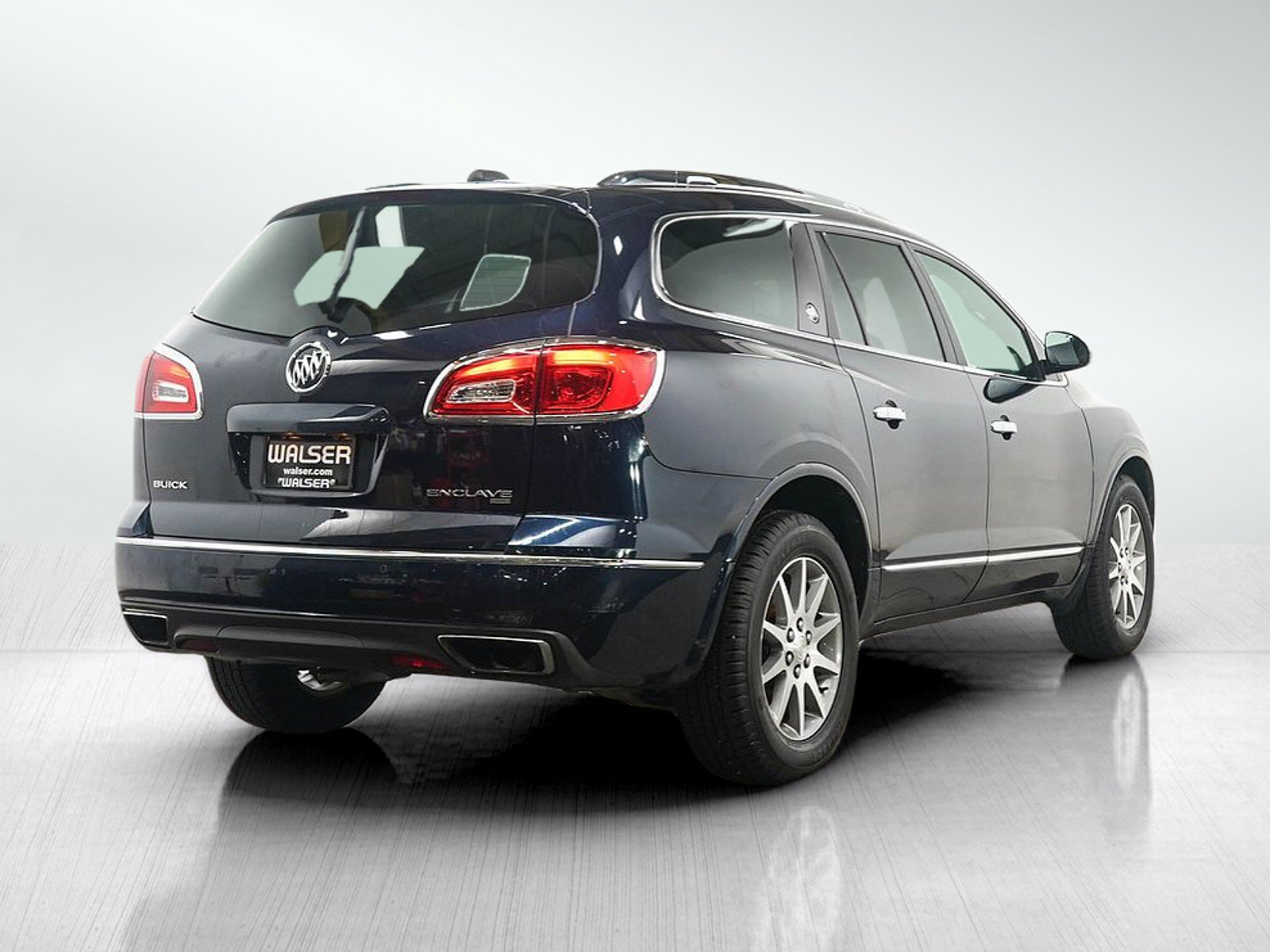 Used 2017 Buick Enclave Leather w/ Trailering Package AWD/4WD image 5