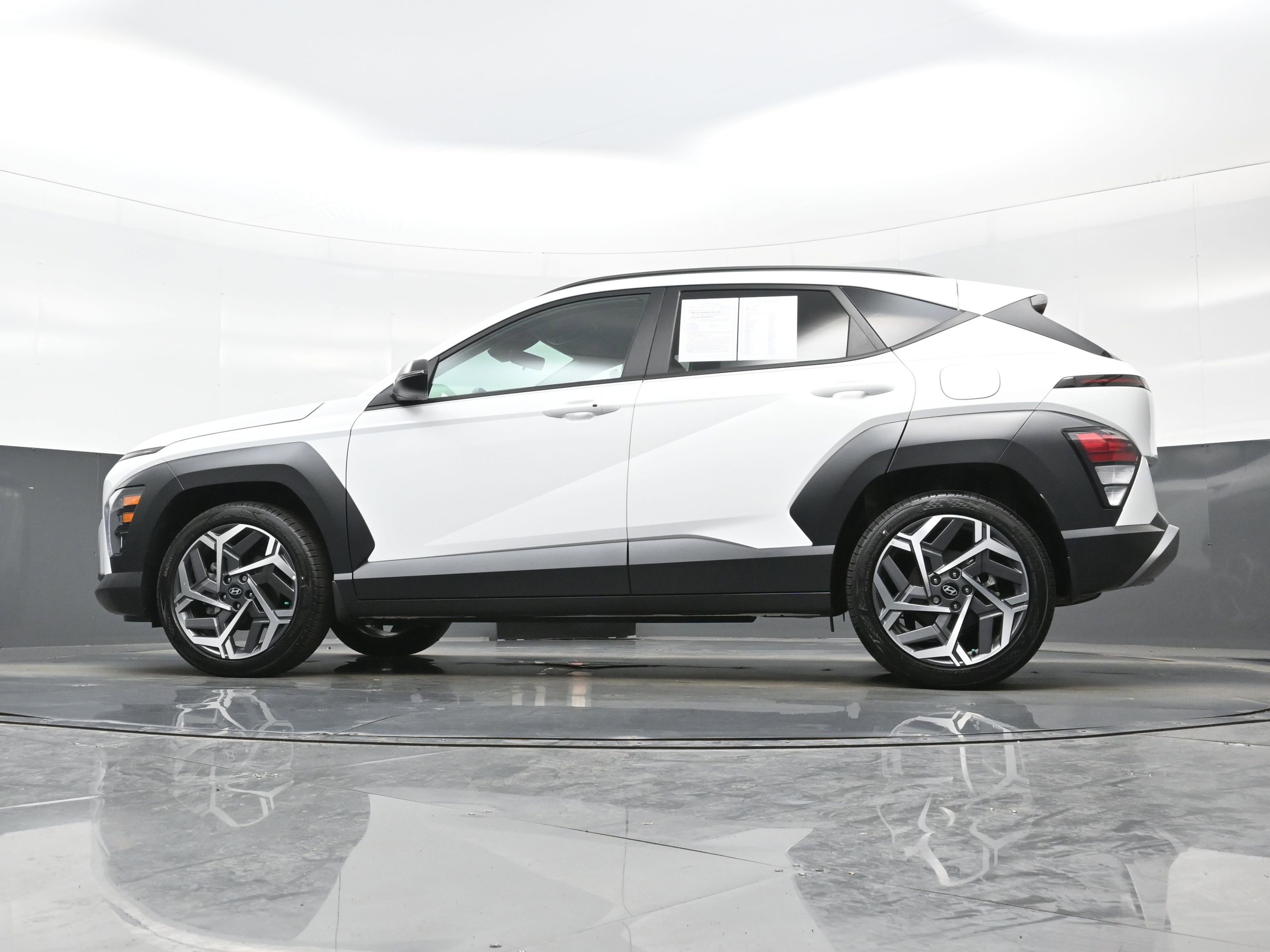 Certified 2026 Hyundai Kona SEL Premium image 27