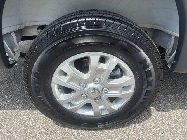 Used 2025 RAM ProMaster 3500 w/ Quick Order Package 24G SLT FWD image 14