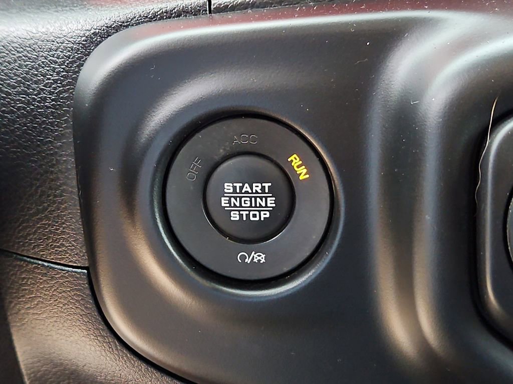 Used 2020 Jeep Gladiator Rubicon w/ Safety Group AWD/4WD image 27