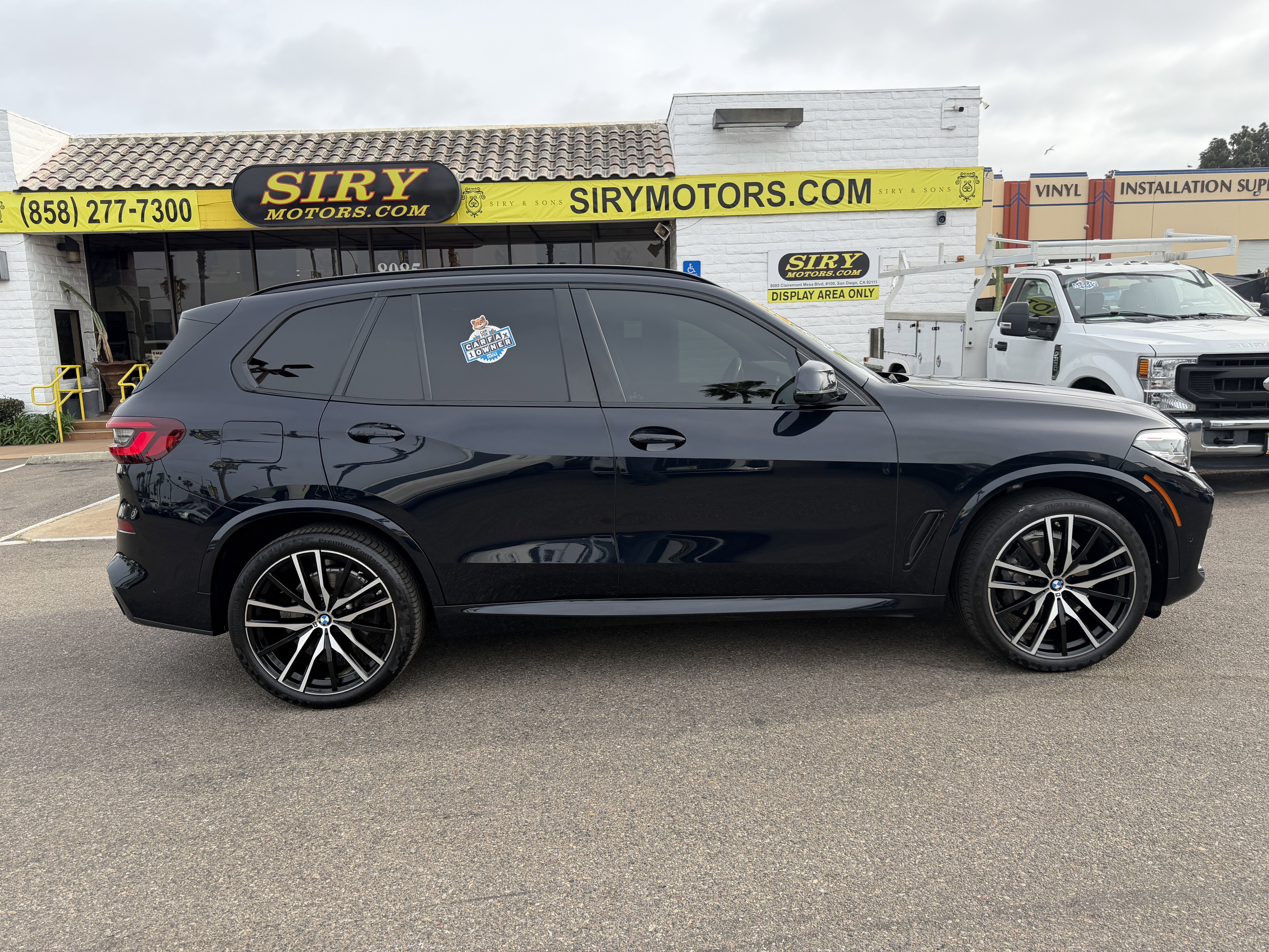 Used 2020 BMW X5 xDrive40i w/ M Sport Package AWD/4WD image 2