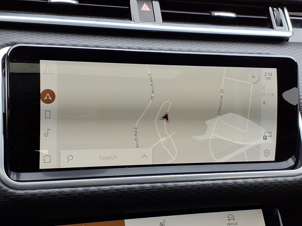 Certified 2022 Land Rover Range Rover Velar R-Dynamic S image 22