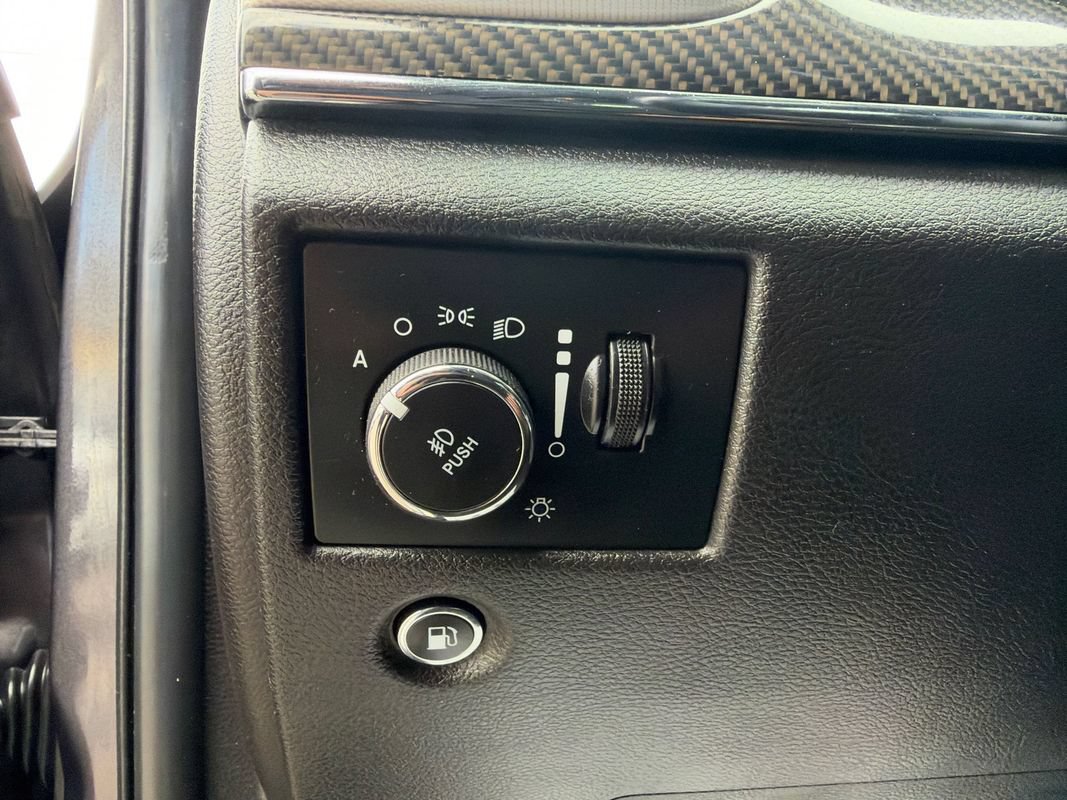 Used 2018 Jeep Grand Cherokee SRT AWD/4WD image 21