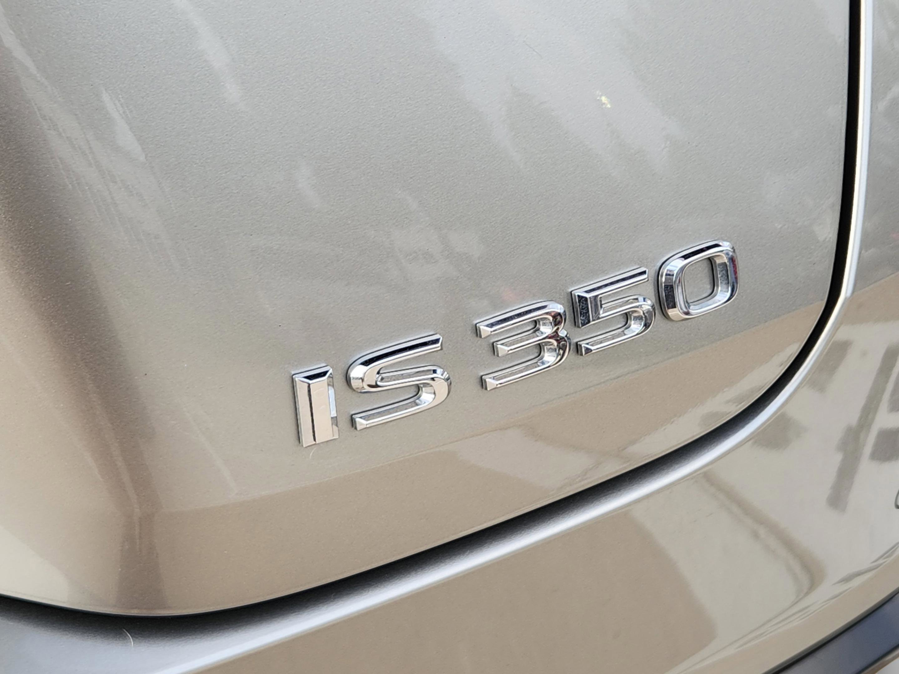 Used 2023 Lexus IS 350 F Sport w/ Handling Package RWD image 38