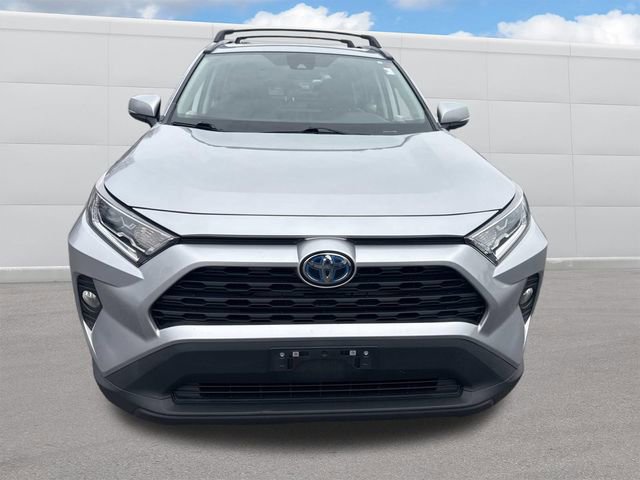 Used 2021 Toyota RAV4 XLE w/ Convenience Package AWD/4WD image 16