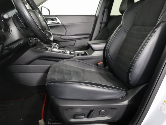 Used 2024 Mitsubishi Outlander Ralliart image 14