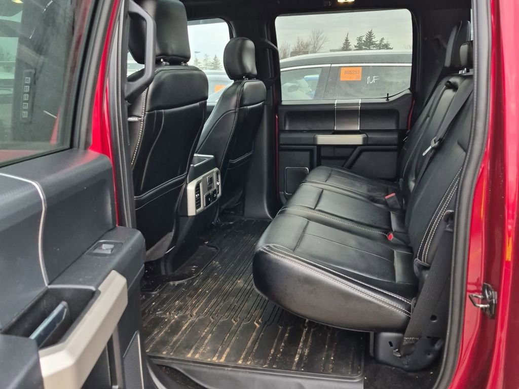 Used 2018 Ford F150 Lariat w/ Equipment Group 502A Luxury AWD/4WD image 4