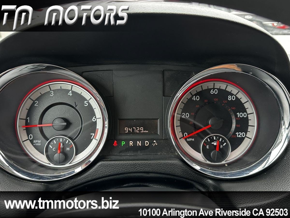 Used 2018 Dodge Grand Caravan SE FWD image 15