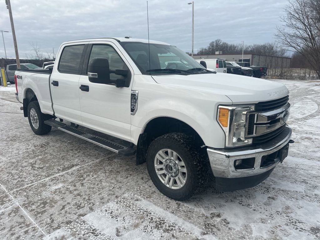 Used 2017 Ford F250 XLT w/ XLT Value Package image 5