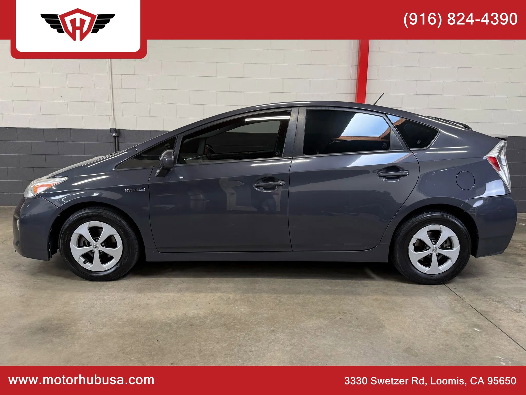 Used 2013 Toyota Prius Two FWD image 3