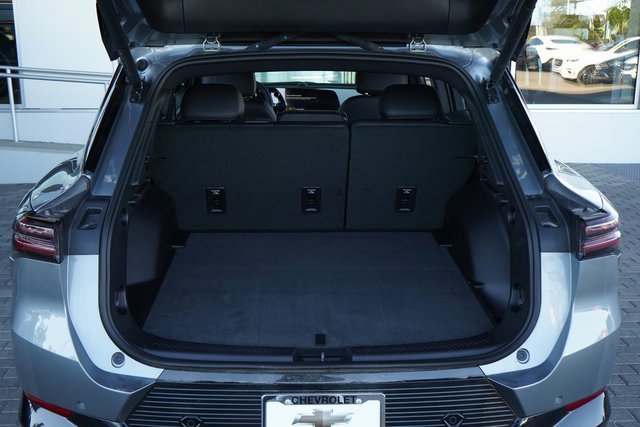 New 2025 Chevrolet Equinox EV LT image 19