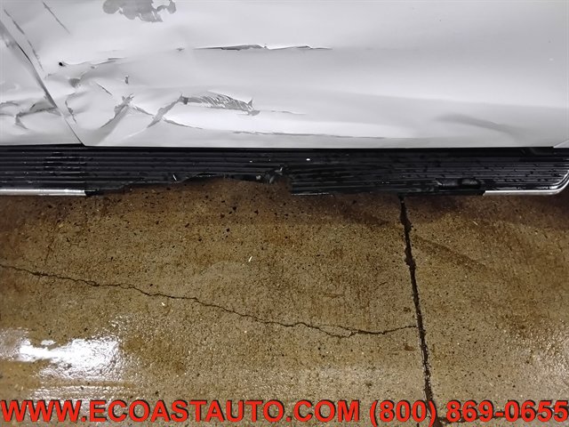 Used 2020 Ford Expedition XLT w/ Equipment Group 202A image 19