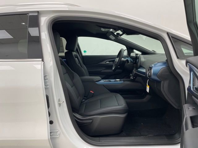 New 2026 Chevrolet Equinox EV LT image 14