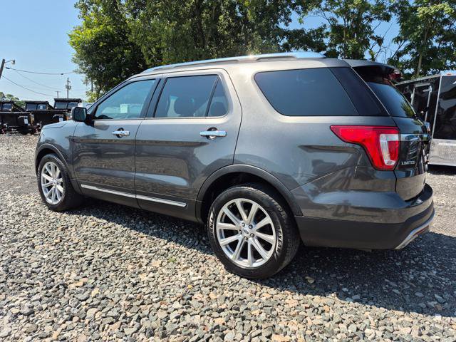 Used 2017 Ford Explorer Limited FWD image 5