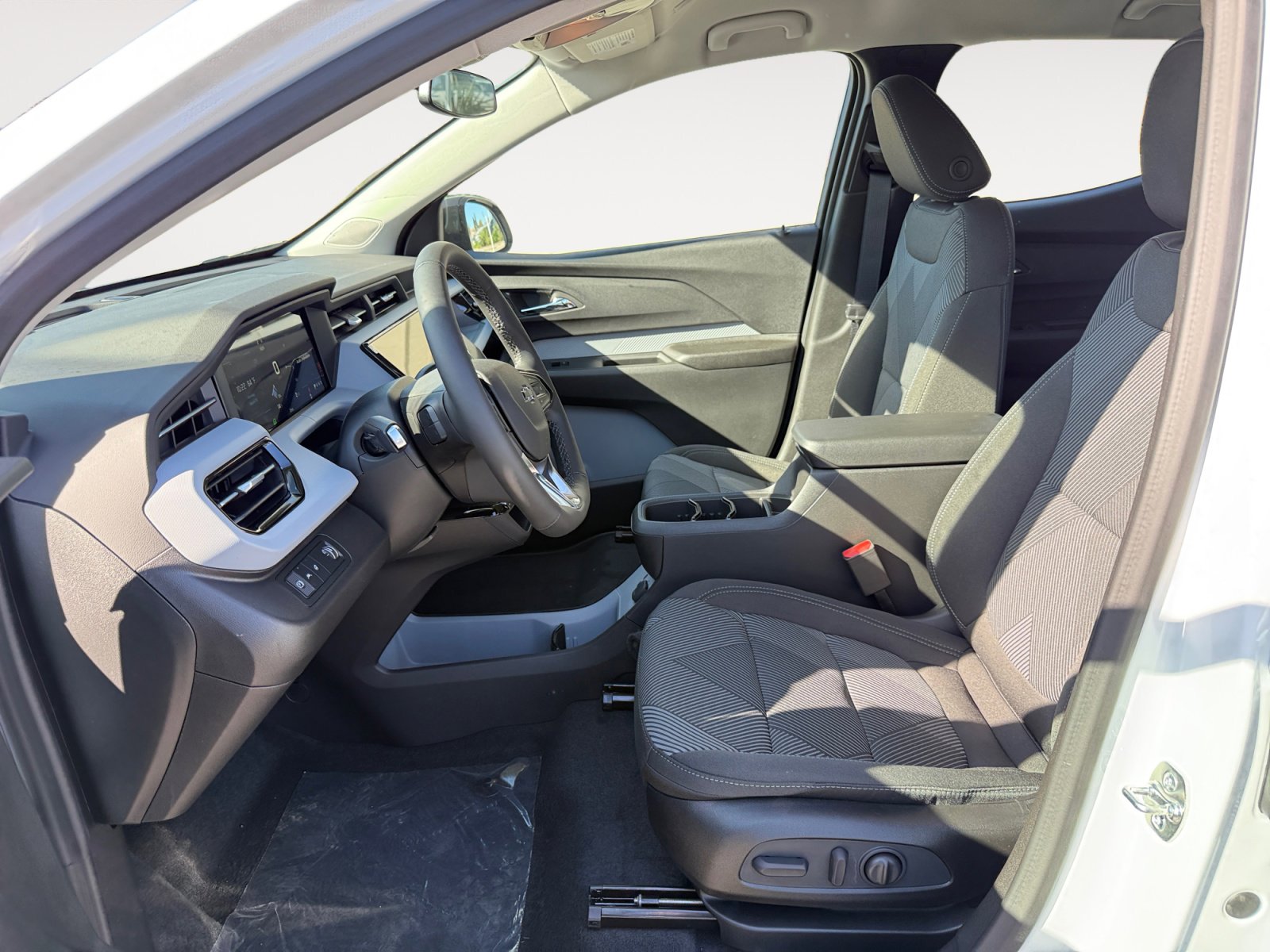 New 2027 Chevrolet Bolt LT w/ Comfort Package image 10