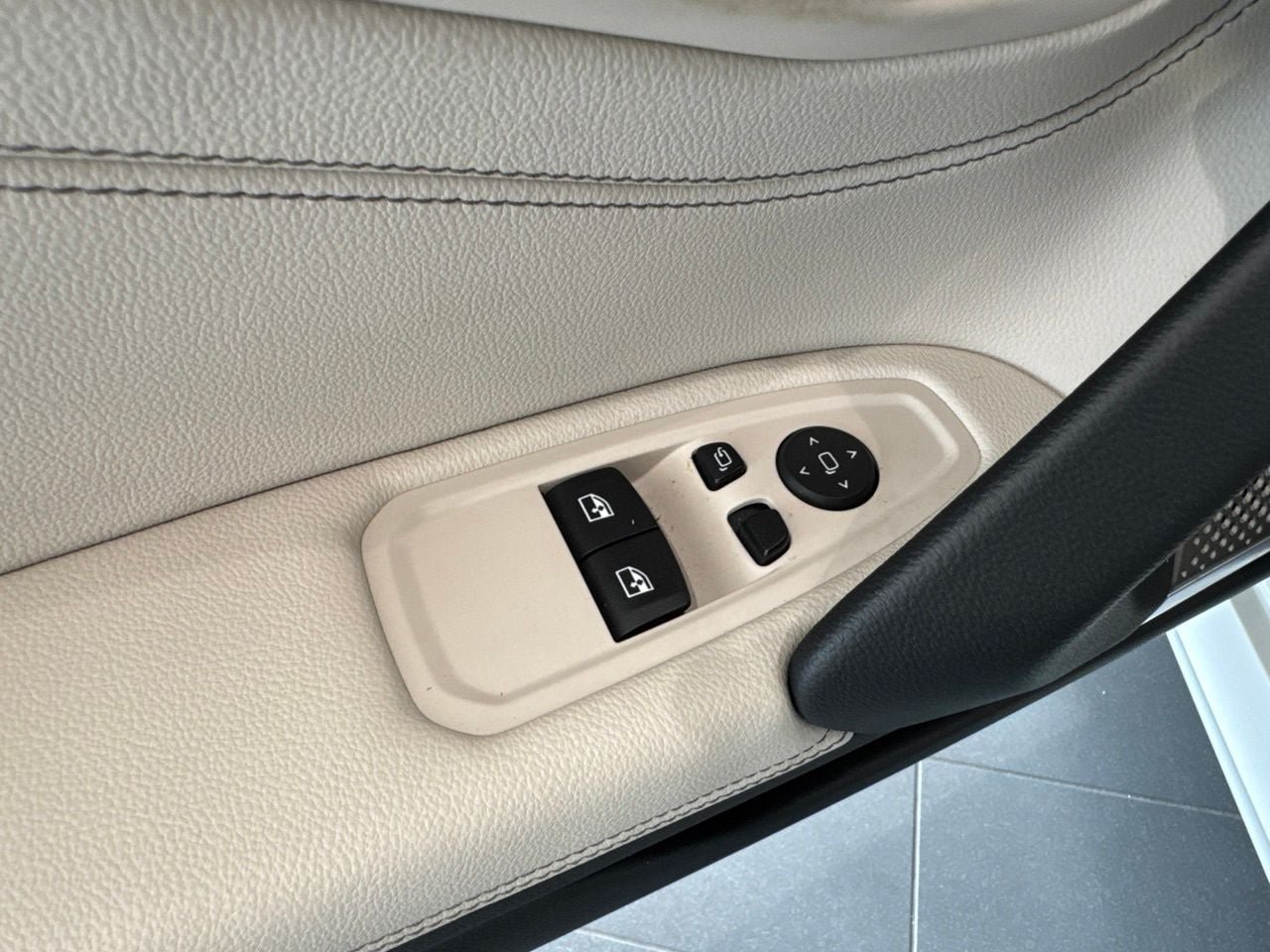 Used 2023 BMW Z4 sDrive30i w/ Premium Package RWD image 39