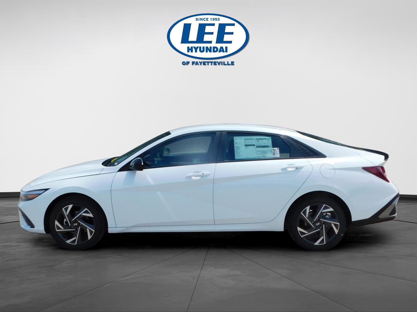 Certified 2025 Hyundai Elantra Sport image 6