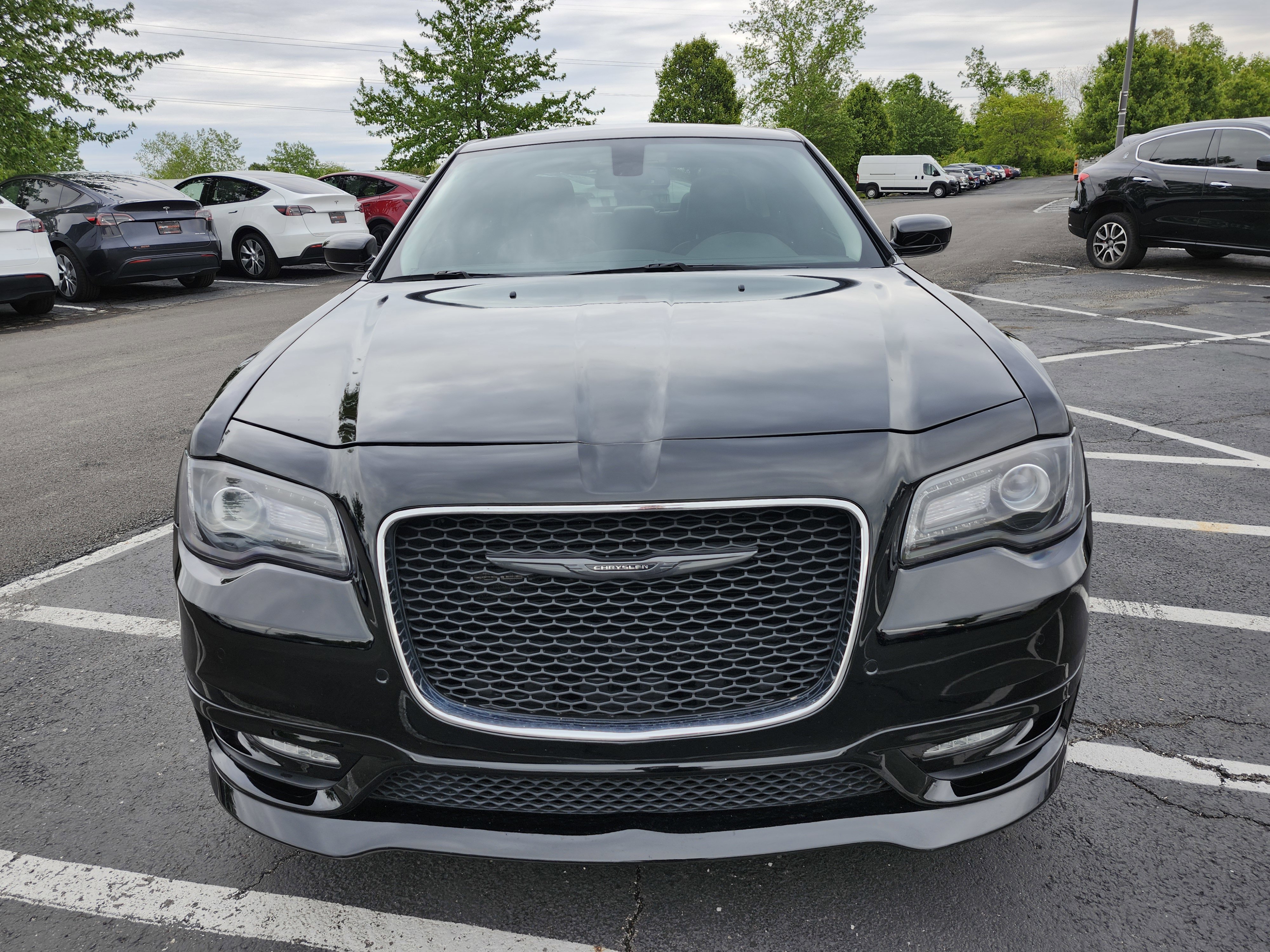 Used 2020 Chrysler 300 Touring L w/ Quick Order Package 2EF RWD image 13