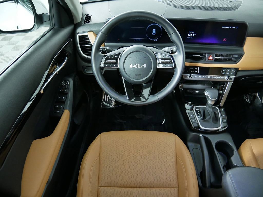 Certified 2024 Kia Seltos EX AWD/4WD image 21