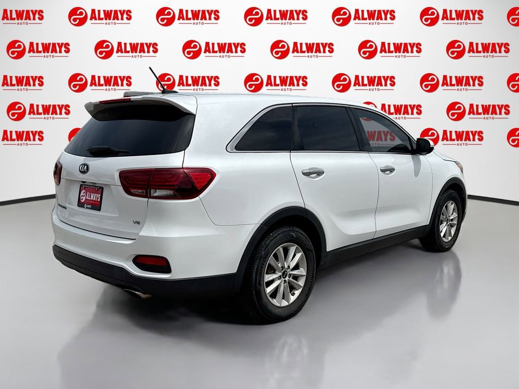 Used 2019 Kia Sorento LX image 7