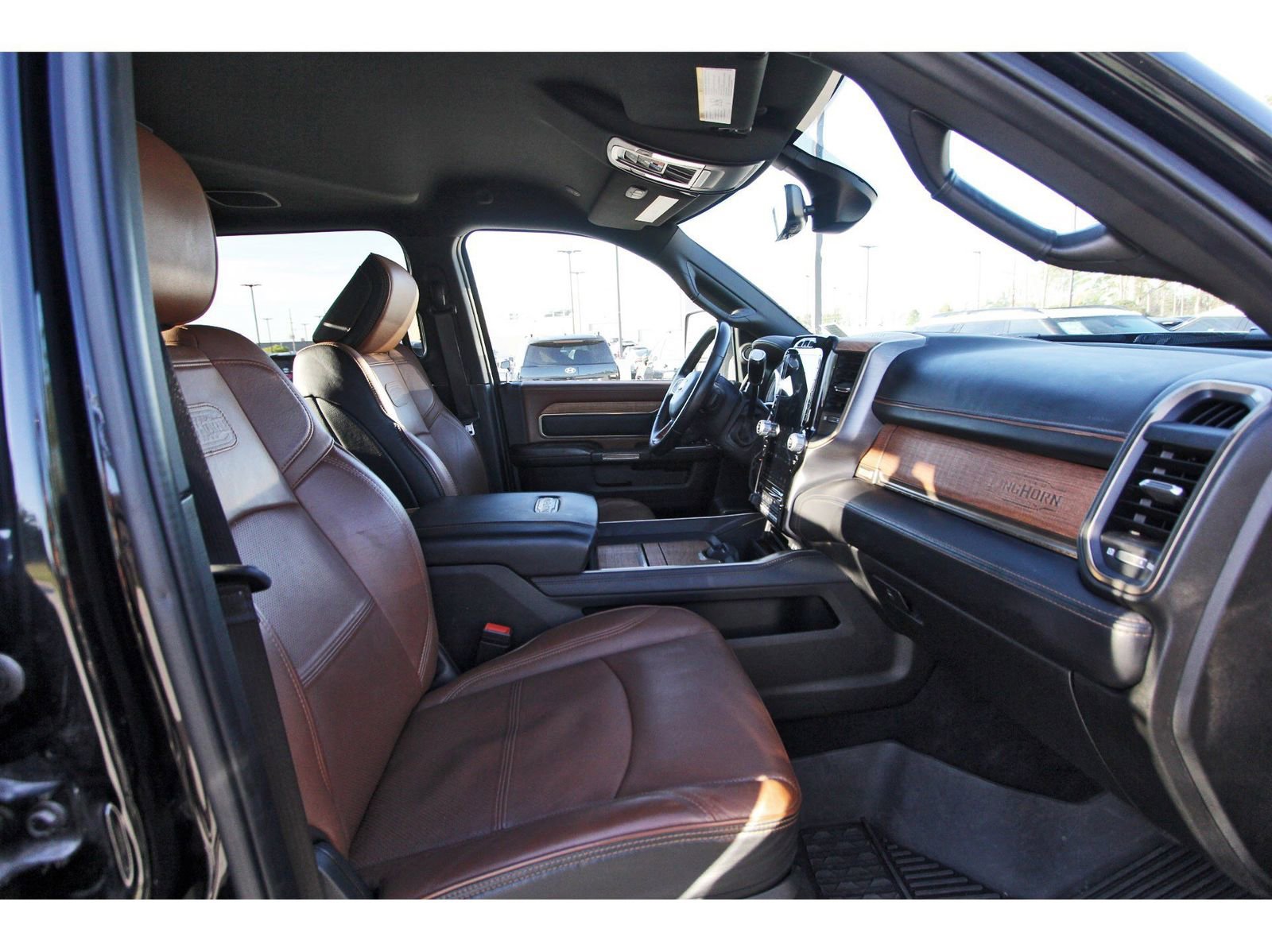 Used 2024 RAM 3500 Limited w/ Towing Technology Group AWD/4WD image 26