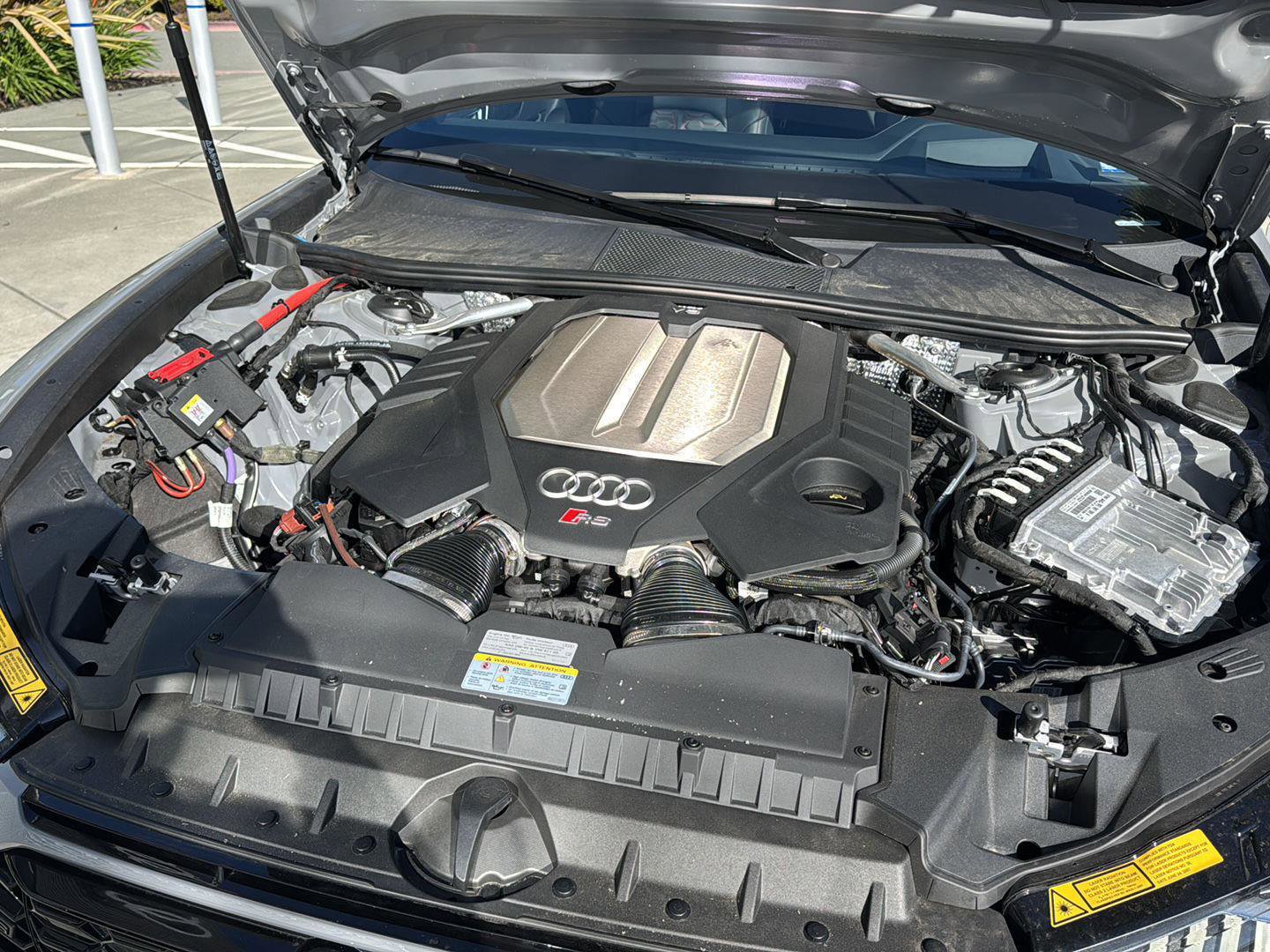 Used 2025 Audi RS 6 performance image 24