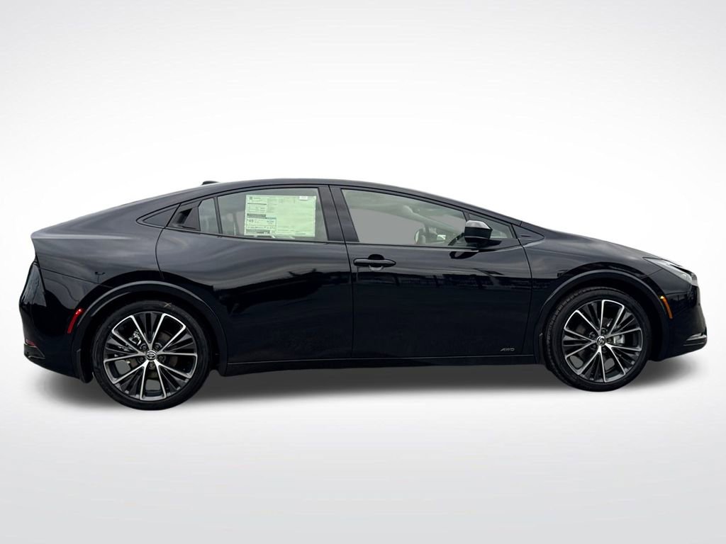 New 2025 Toyota Prius XLE image 6