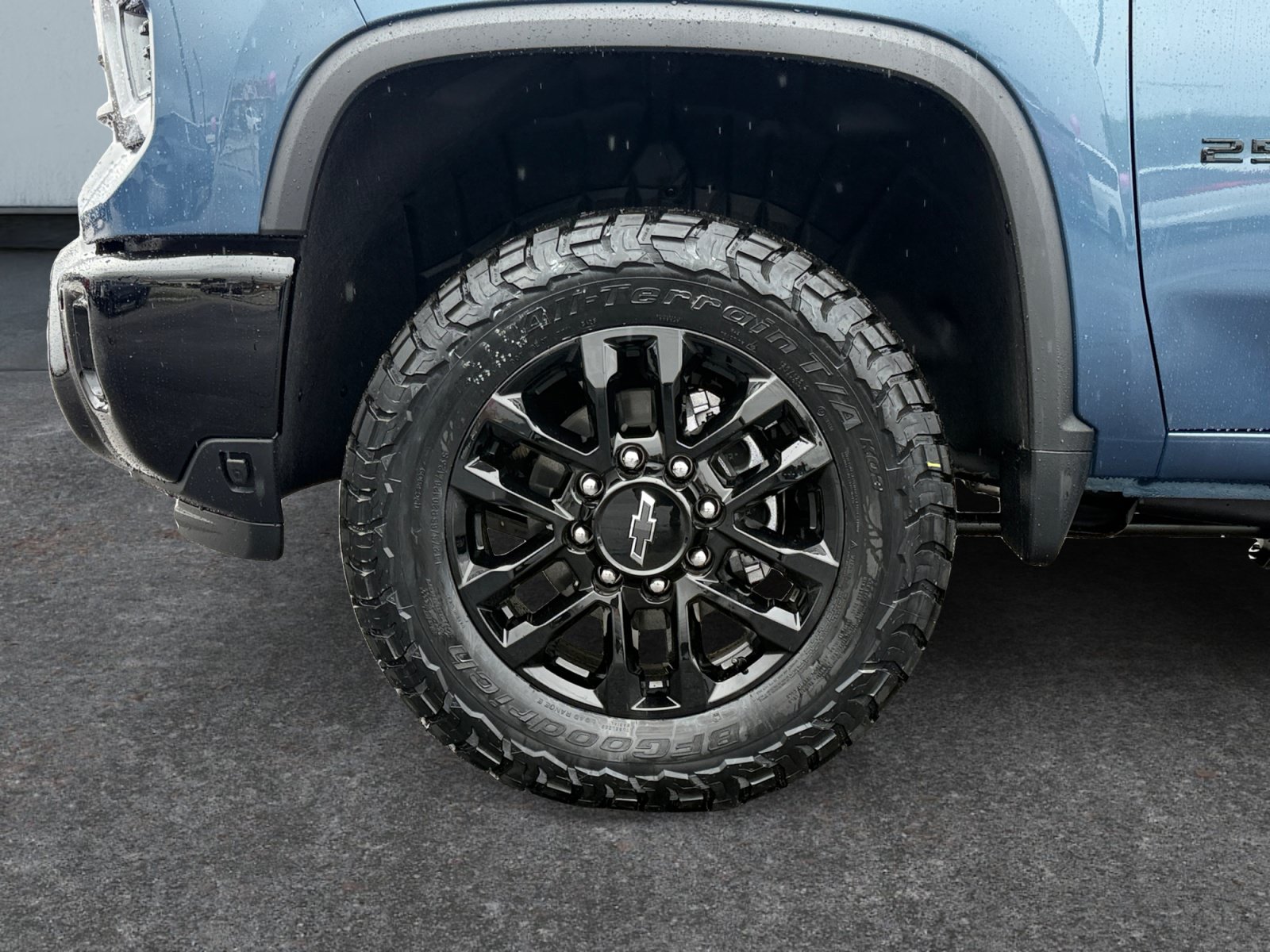 New 2026 Chevrolet Silverado 2500 LTZ w/ LTZ Plus Package AWD/4WD image 9