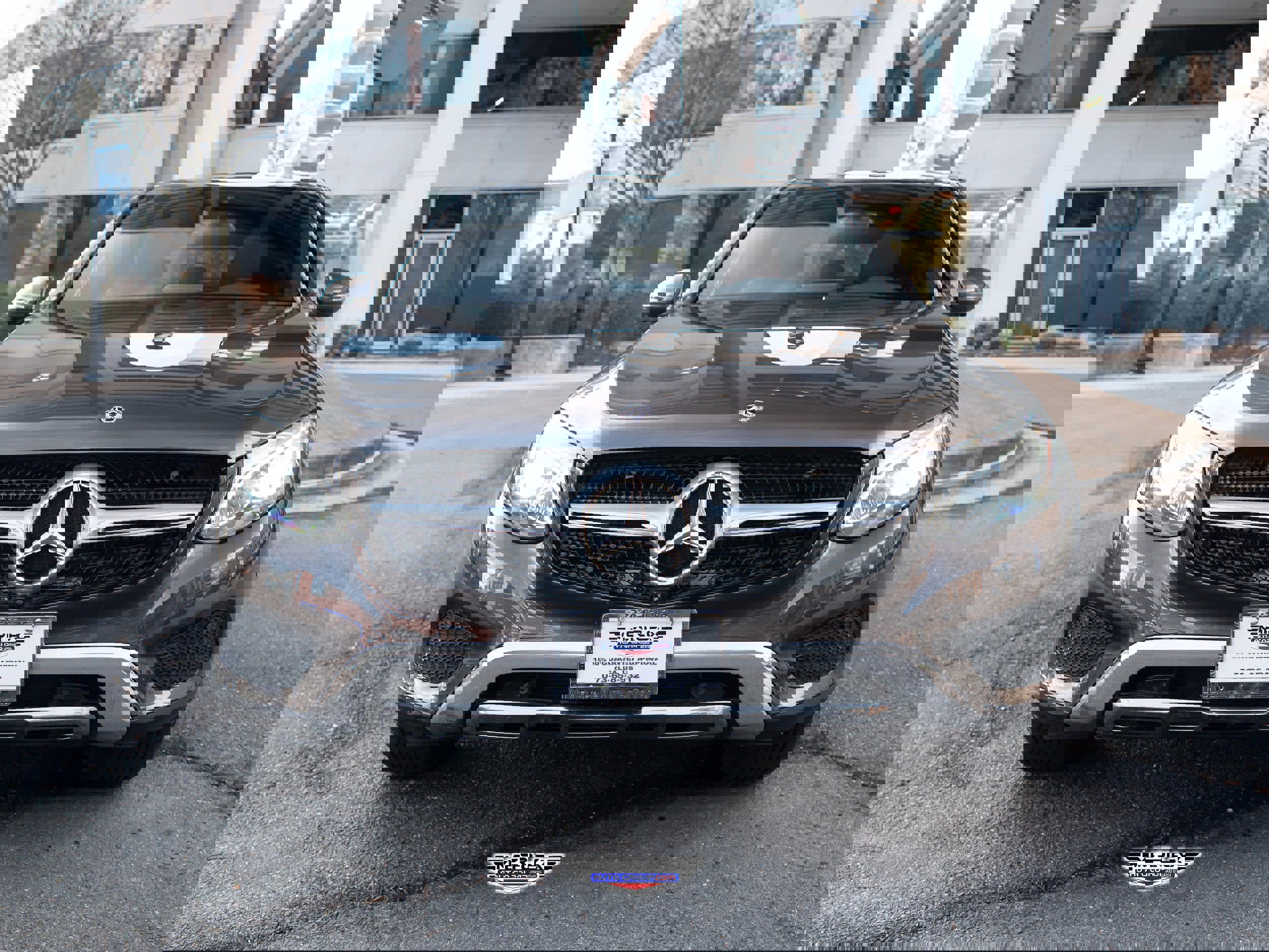 Used 2018 Mercedes-Benz GLC 300 4MATIC Coupe w/ Multimedia Package image 2