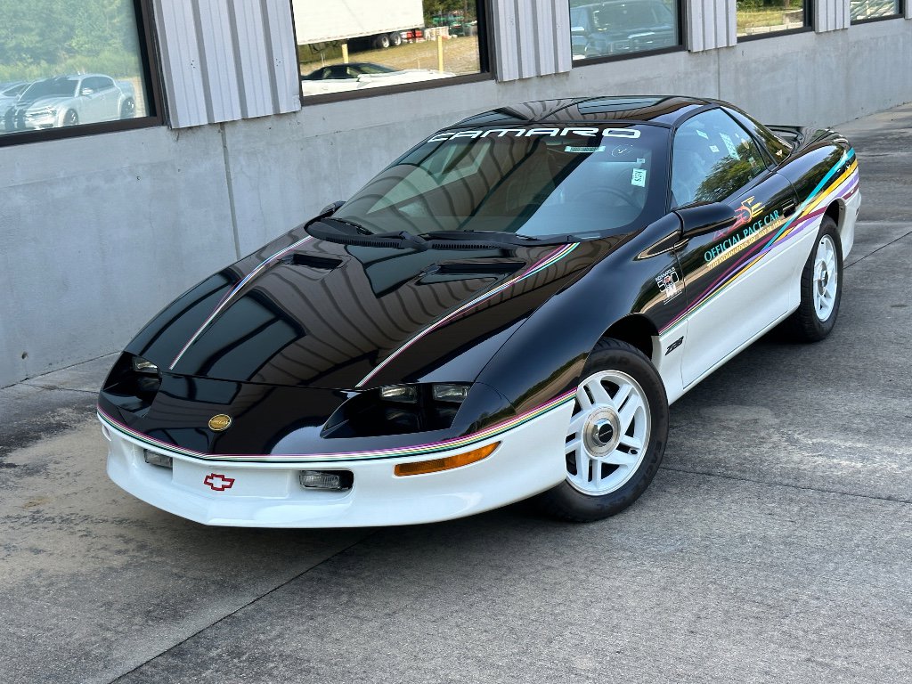 Used 1993 Chevrolet Camaro Z28 image 6